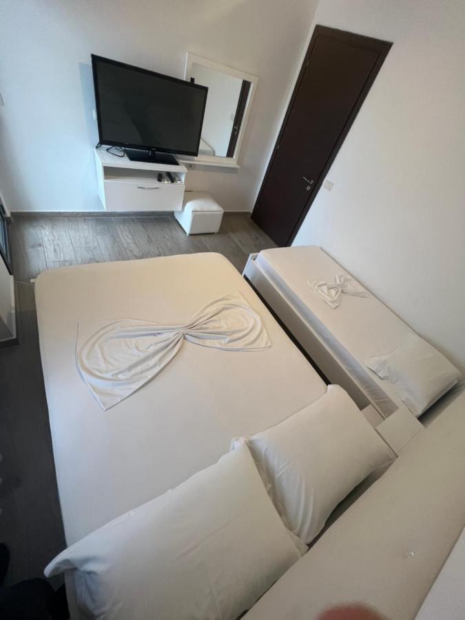 Seaside Rooms & Apartments Σαράντα Εξωτερικό φωτογραφία
