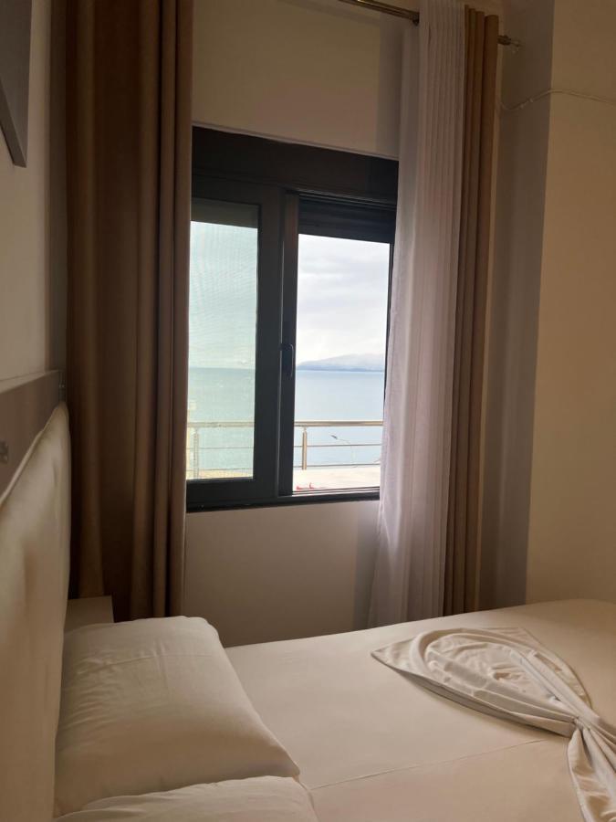 Seaside Rooms & Apartments Σαράντα Εξωτερικό φωτογραφία